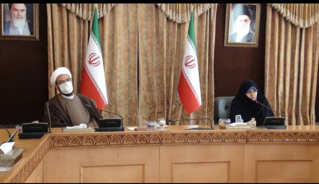 برگزاری نشست «بانوان فاطمی، کارکنان جهادی، خادمان مردمی» ویژه تکریم خواهران کارمند مرکز ارتباطات مردمی ریاست‌‌جمهوری