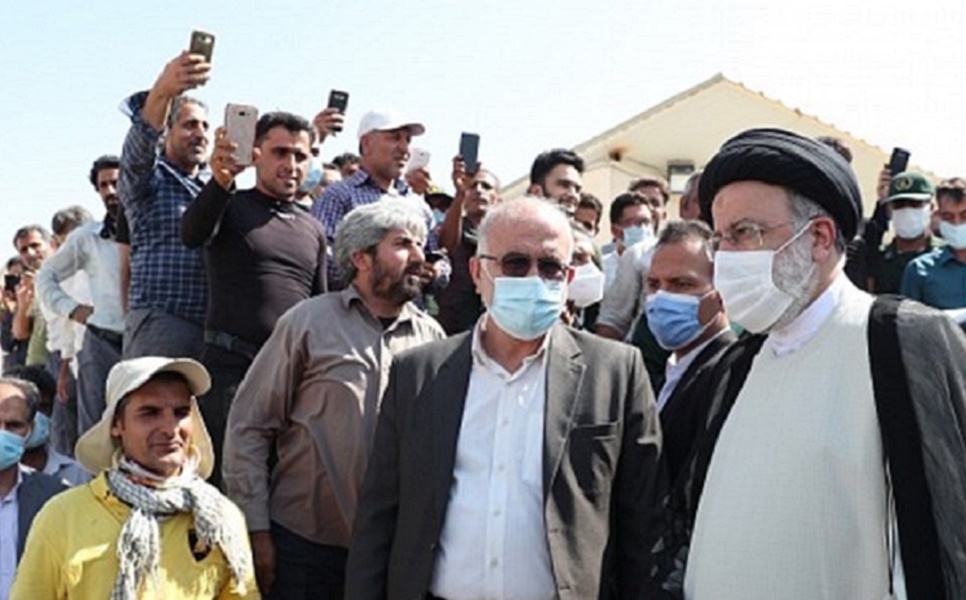 آیت‌‎‎‌الله رئیسی: منافع پسماند "روی" باید به مردم منطقه برسد