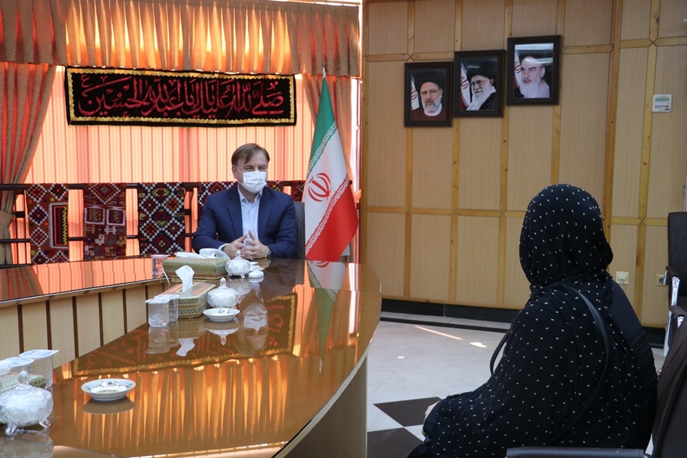 بررسی درخواست شهروندان در ملاقات مردمی استاندار گیلان