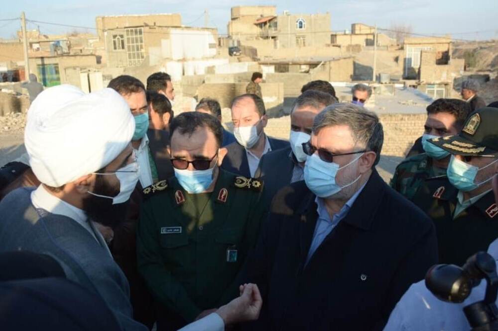 دیدار چهره‌به‌چهره استاندار خراسان رضوی با مردم اسماعیل‌آباد