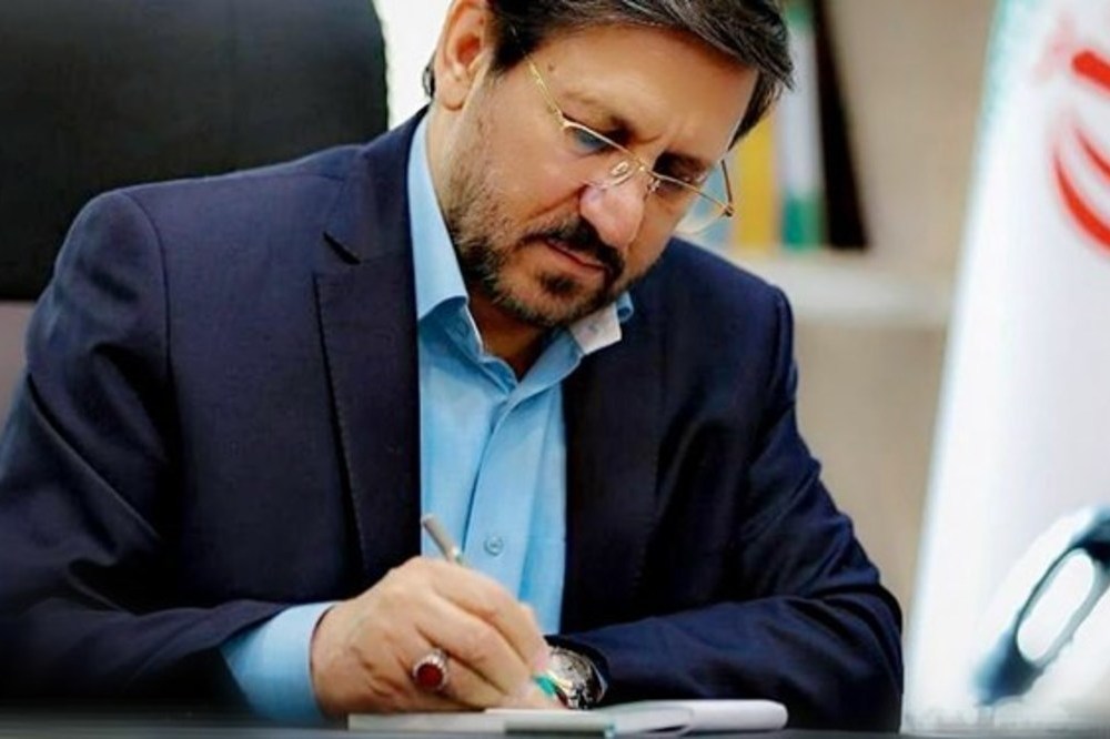 پاسخگویی استاندار سمنان به تماس‌های مردم با 111