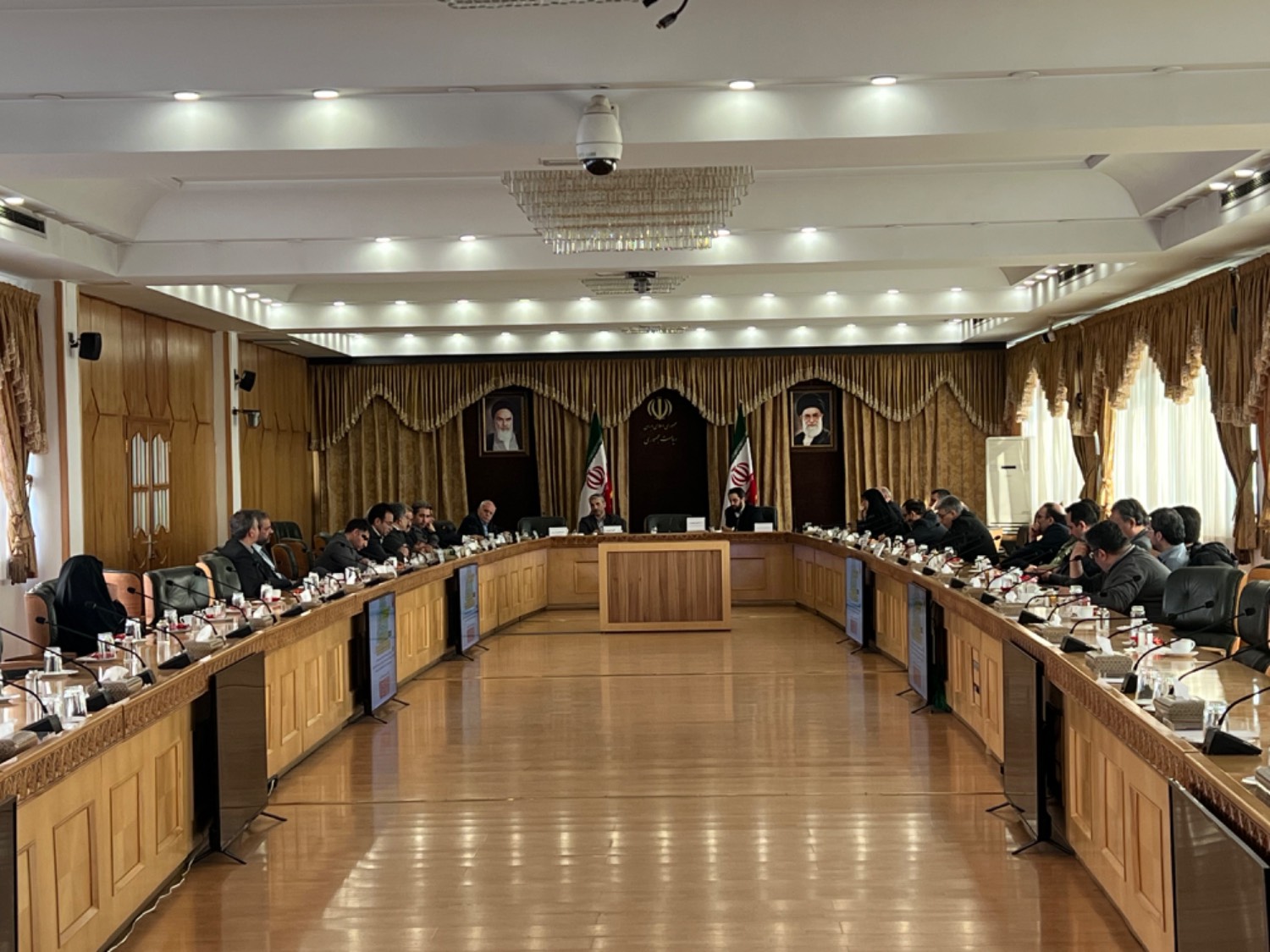 سرپرست مرکز ارتباطات مردمی:‌ دولت مسئول اجماع‌سازی و تعادل‌بخشی به مطالبات همه ذ