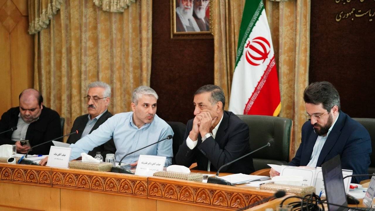 قائم‌پناه: هر طرح و تصمیمی باید پیوست محیط‌زیستی داشته باشد